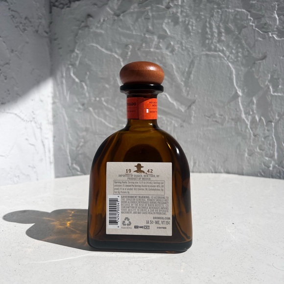 Don Julio Reposado Tequila Square Brown Bottle for Crafts Collecting Decanter - Picture 2 of 4